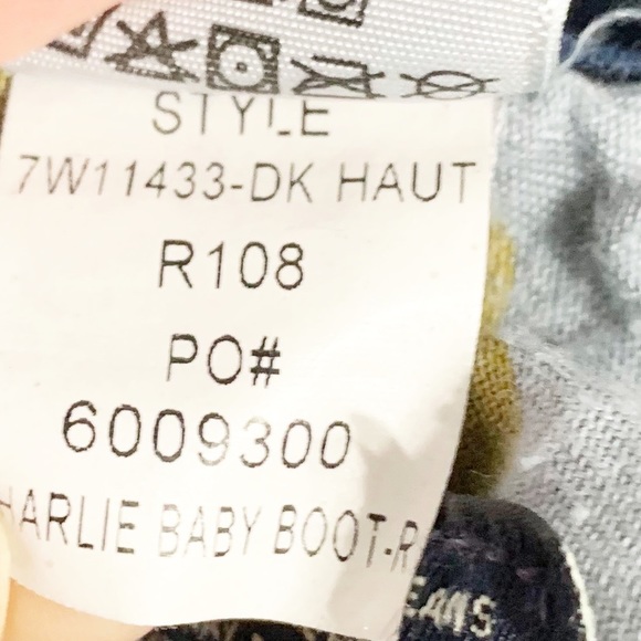 Lucky Brand Dark Wash Charlie Baby Boot Denim Jeans Five Pocket Styling Mid Rise - Picture 14 of 15